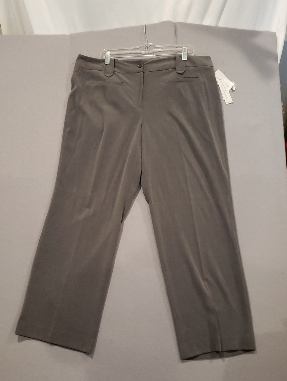 NWT Larry Levine Women’s [Color] Dress Pants Size 18W